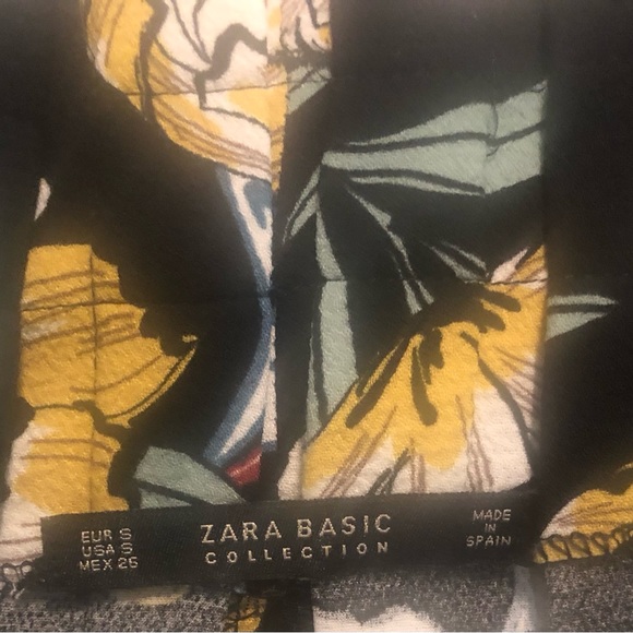 Zara black floral midi length paperbag waist skirt with pockets - size S - Picture 4 of 6